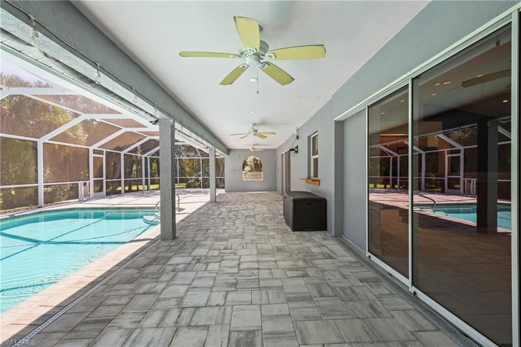 418 Edison Ave, Lehigh Acres, FL 33972 Photo
