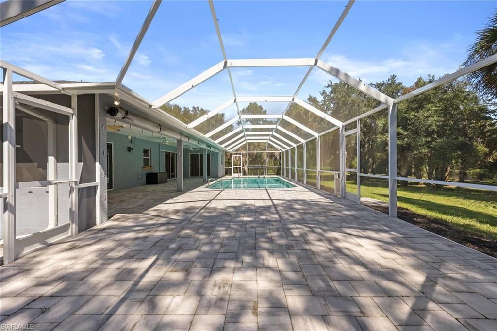 418 Edison Ave, Lehigh Acres, FL 33972 Photo