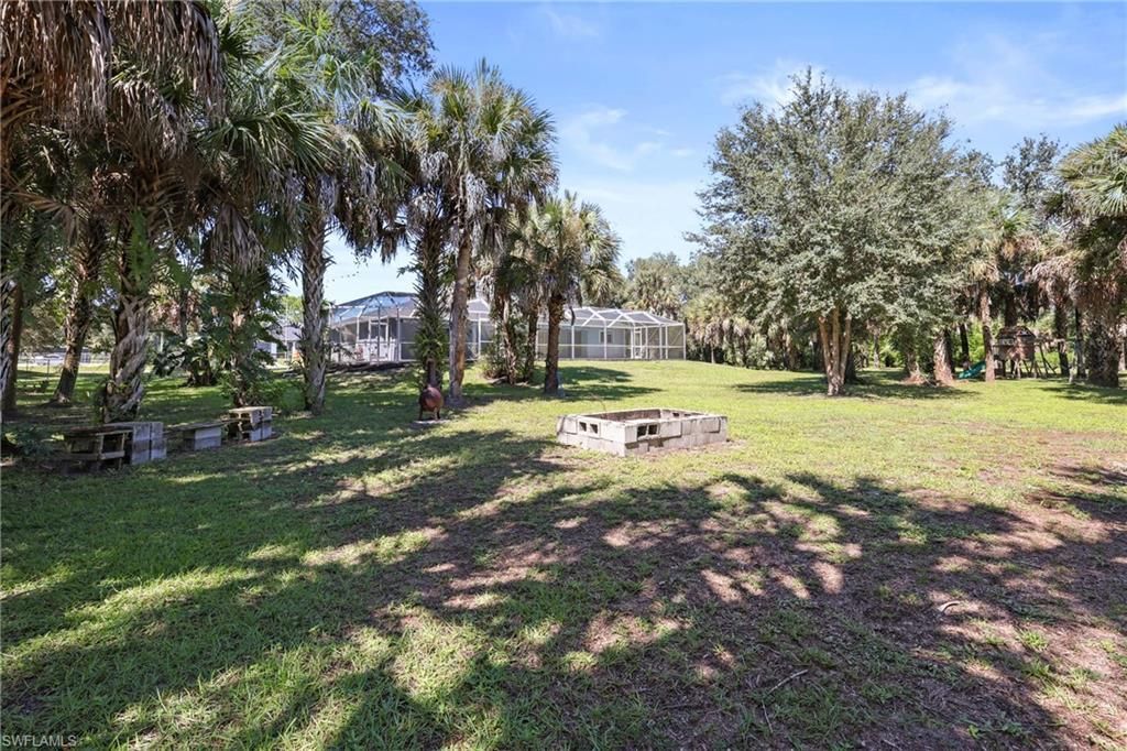 418 Edison Ave, Lehigh Acres, FL 33972 Photo