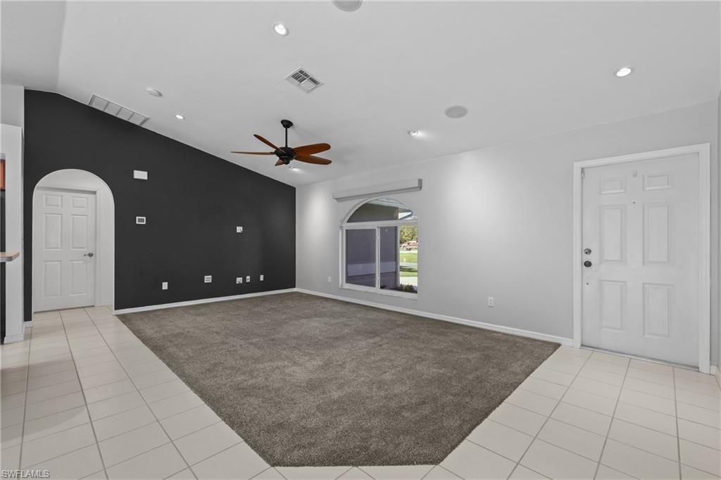 418 Edison Ave, Lehigh Acres, FL 33972 Photo