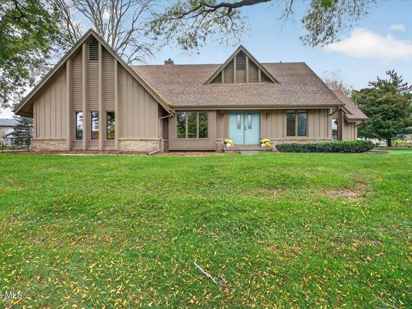 5209 Brookfield Lane, Sylvania, OH 43560