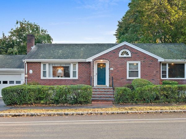 641 Commercial St, Weymouth, MA 02189