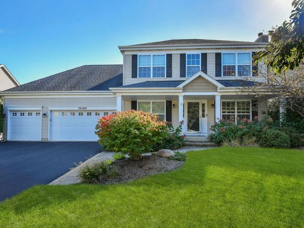 39W983 Wellington Way , Geneva, IL 60134