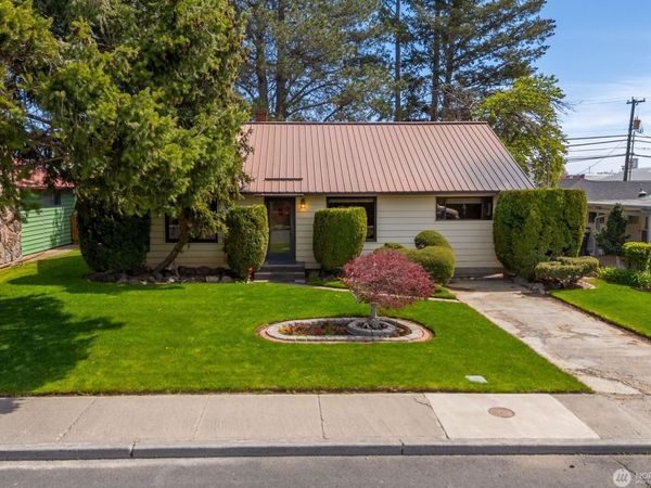 1134 SW C Street , Ephrata, WA 98823