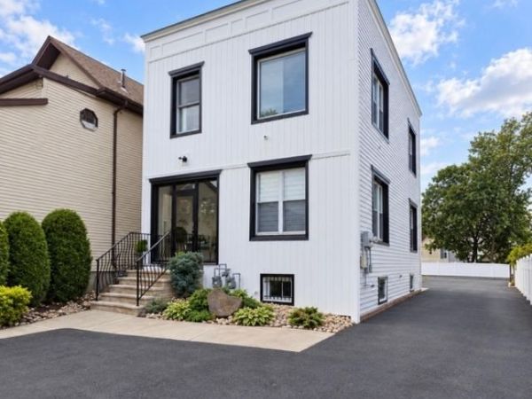 319 Rahway Ave, Elizabeth, NJ 07202
