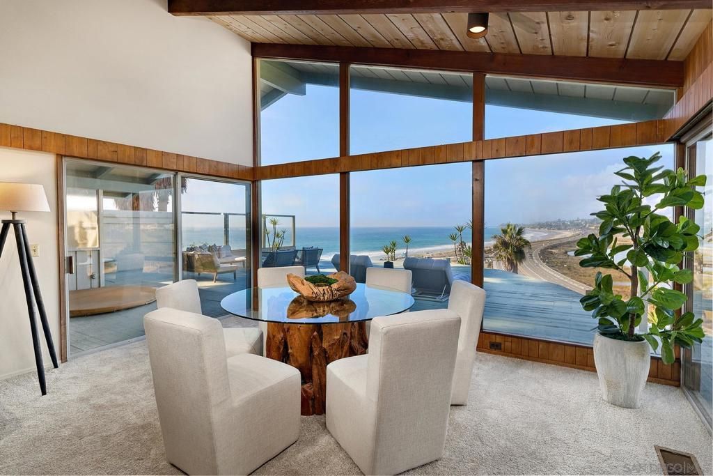 658 E Circle Drive , Solana Beach, CA 92075 Main Photo
