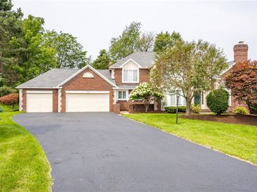 5 Vineyard Hill, Fairport, NY 14450