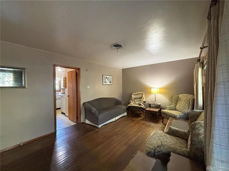 419 N Stafford Street, Yellow Springs, OH 45387 Photo 6