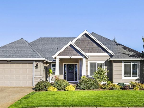 20756 Yukon St NE, Aurora, OR 97002