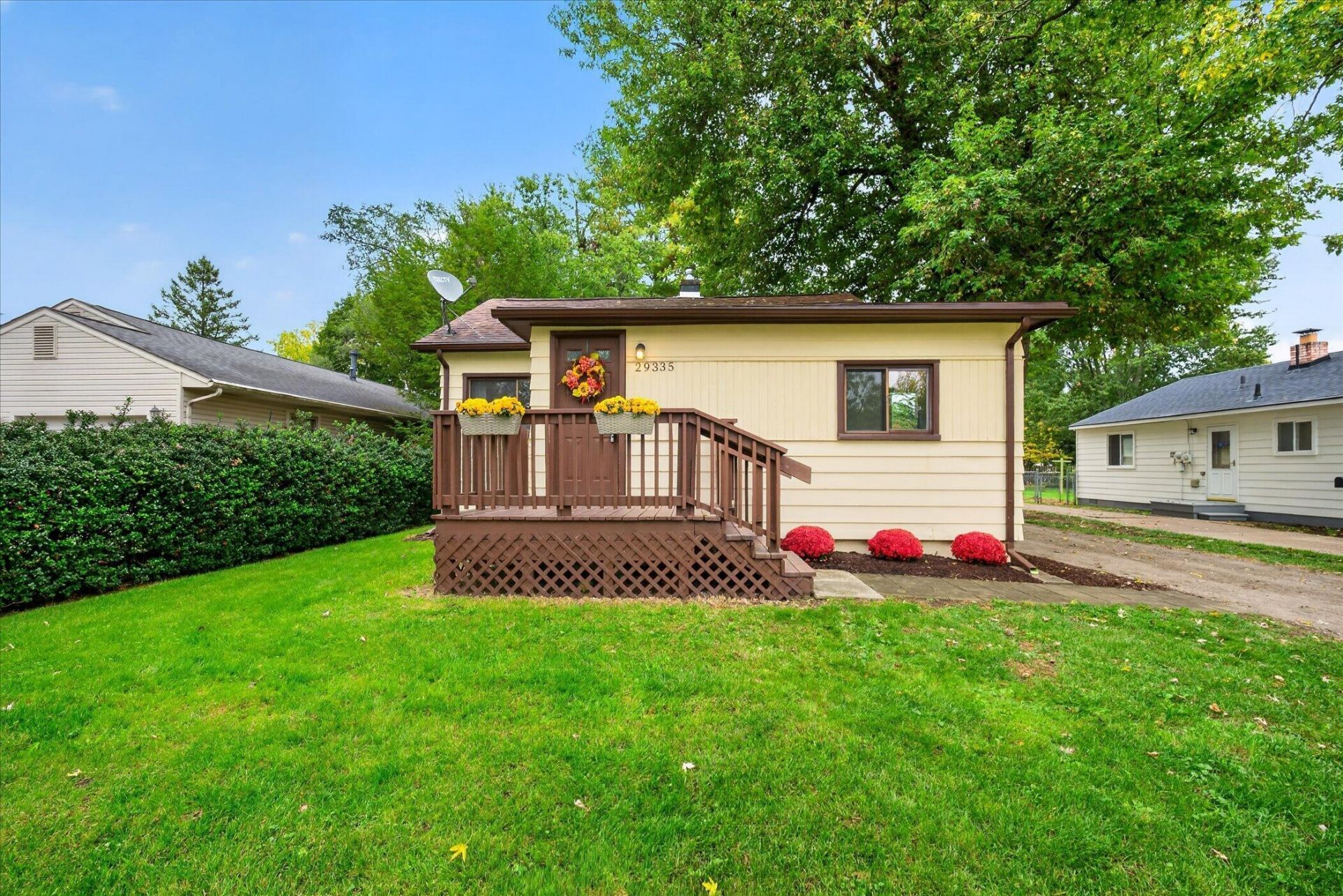 29335 Sheeks S, Flat Rock, MI 48134 Main Photo