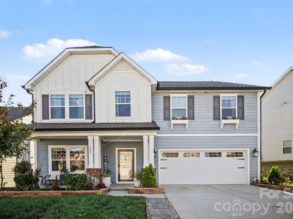 122 Divot Lane, Statesville, NC 28677