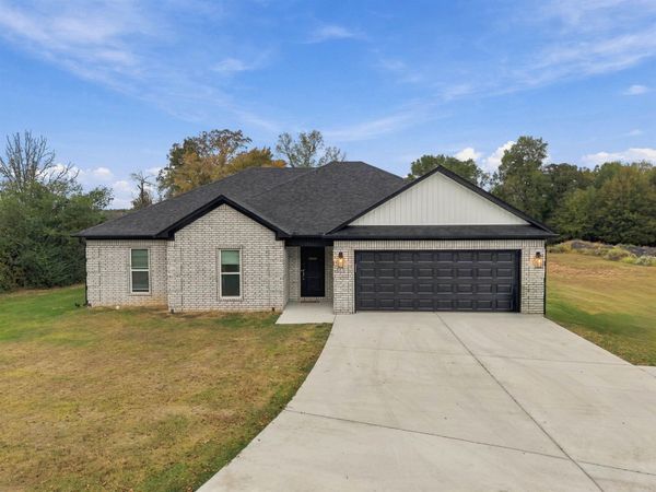 21 Blair Road, Greenbrier, AR 72058