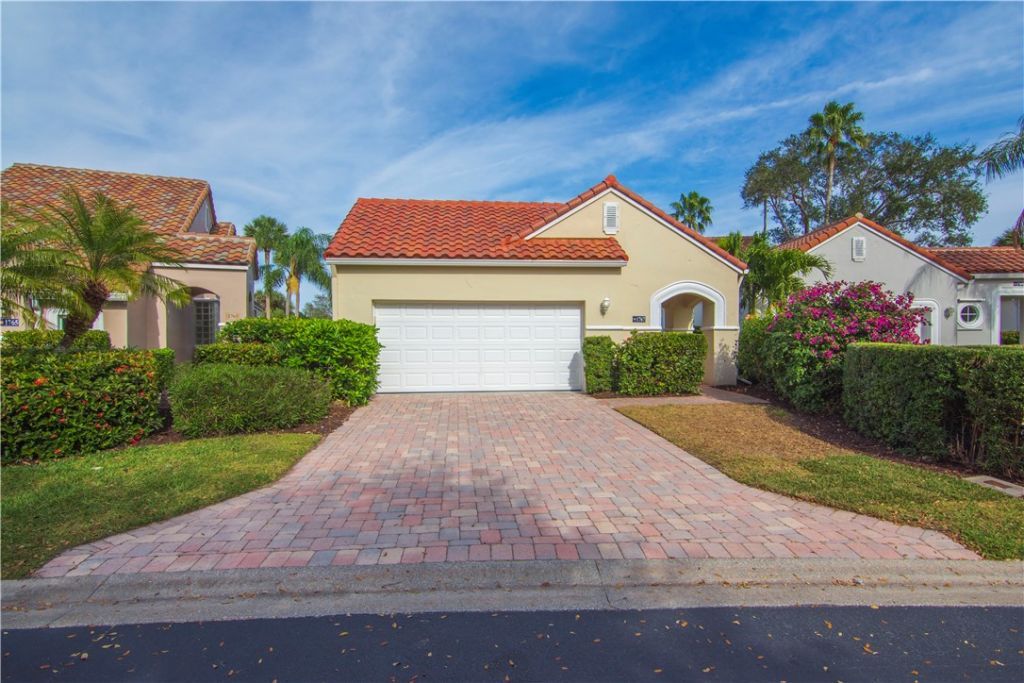 1767 Victoria Circle, Vero Beach, FL 32967 Photo