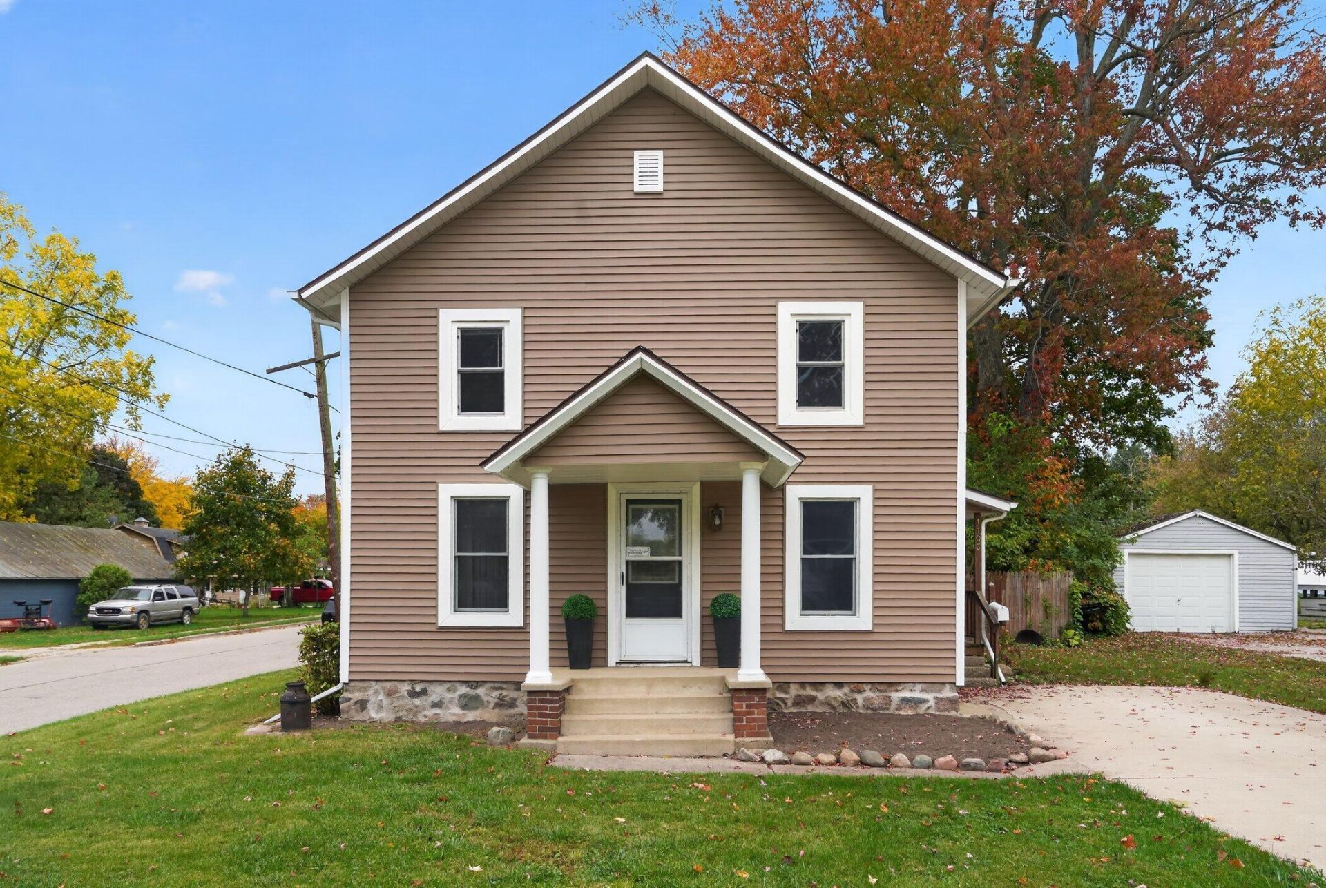 1103 6th Avenue, Lake Odessa, MI 48849 Main Photo