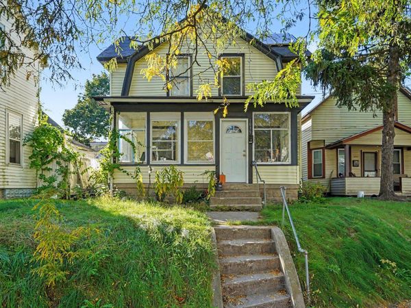 1039 Kalamazoo Avenue SE, Grand Rapids, MI 49507
