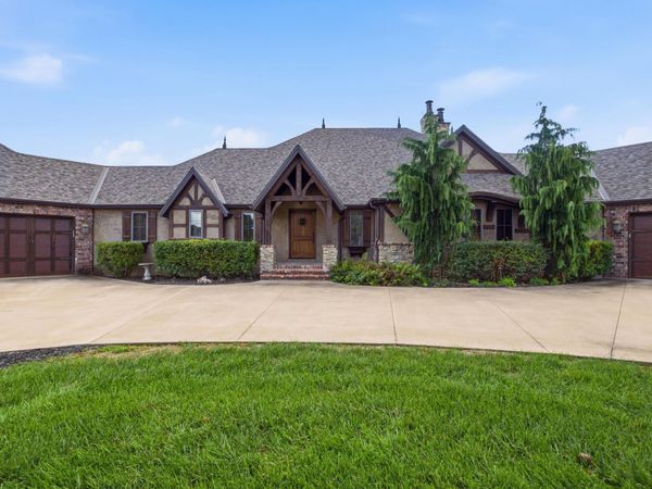 418 W Everwood Way, Nixa, MO 65714