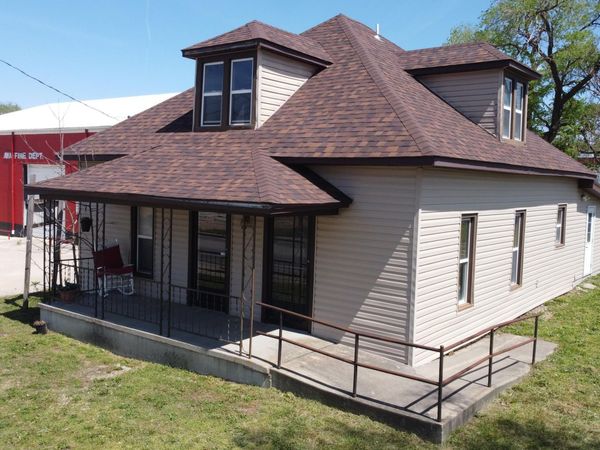 902 N Jefferson Street , Ava, MO 65608