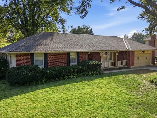 14301 E 44th Street, Independence, MO 64055