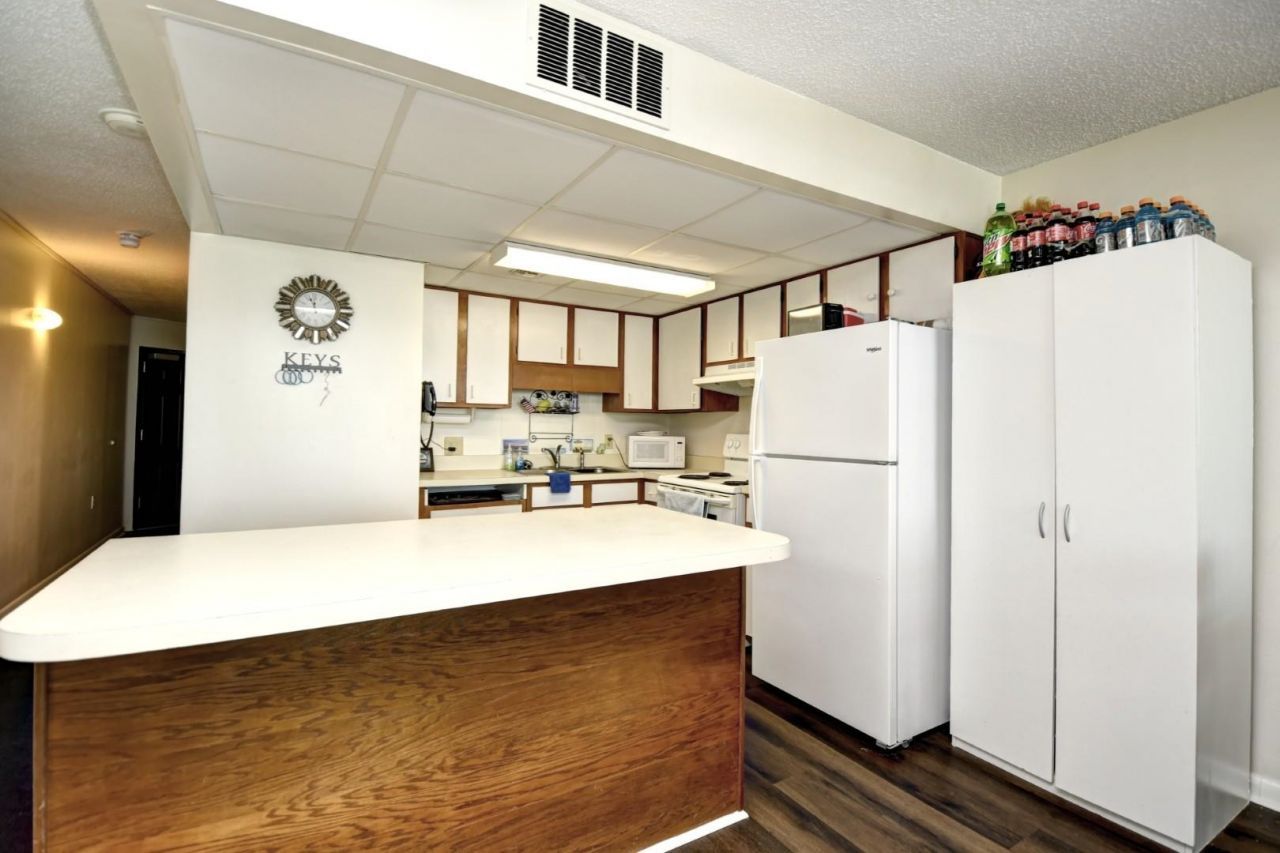 1210 N Waccamaw Dr.  Photo 12
