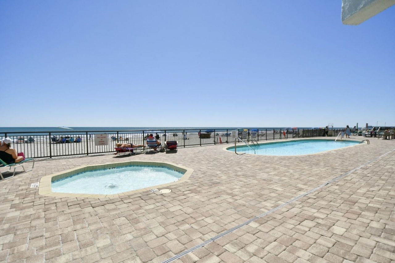 1210 N Waccamaw Dr.  Photo 25