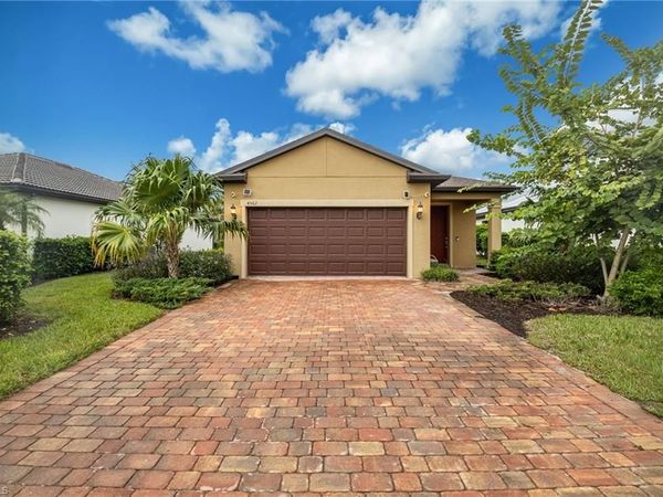 4562 Lamaida LN, AVE MARIA, FL 34142