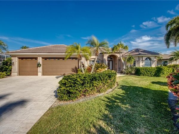 5605 Merlyn LN , CAPE CORAL, FL 33914