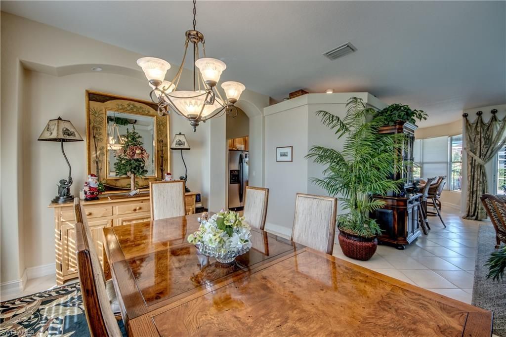 5605 Merlyn Ln, Cape Coral, FL 33914 Photo