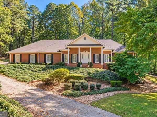 535 Autumn Wood Close, Roswell, GA 30075