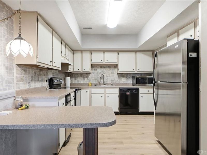 8761 Washington Colony Drive, Dayton, OH 45458 Photo 12