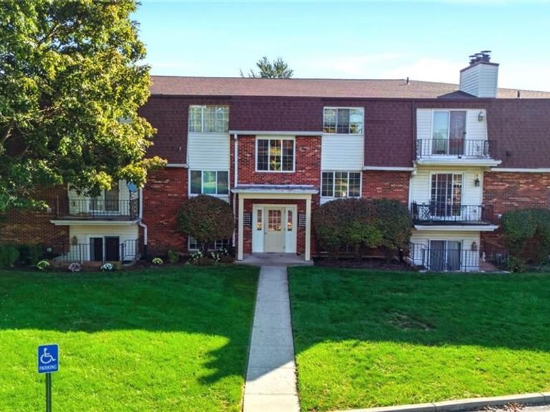 8761 Washington Colony Drive, Dayton, OH 45458 Photo 3