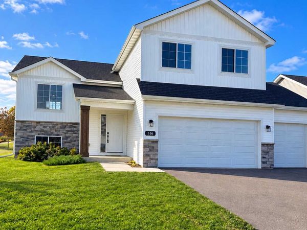 516 Emmy Lane, Hanover, MN 55341