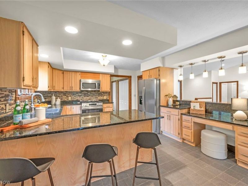 1118 Lake Martin Drive, Kent, OH 44240 Photo 17