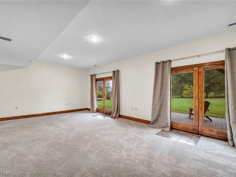 1118 Lake Martin Drive, Kent, OH 44240 Photo 25