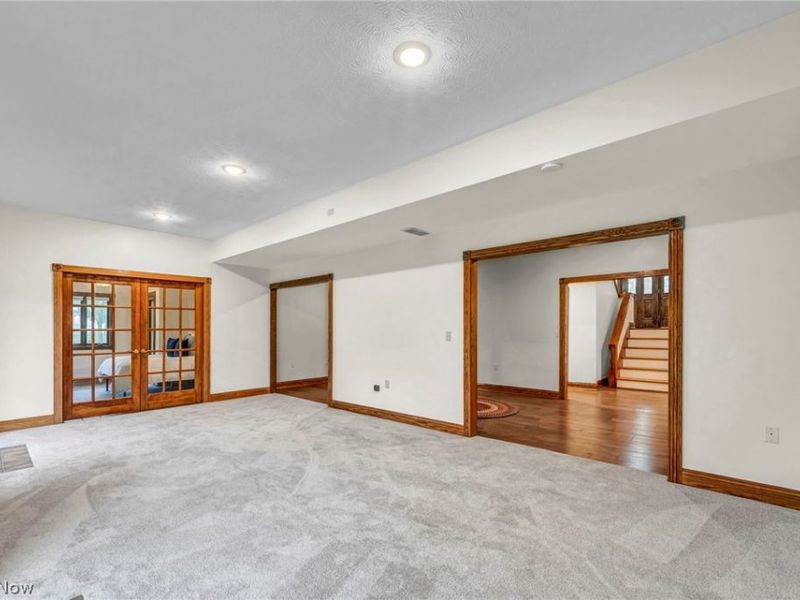 1118 Lake Martin Drive, Kent, OH 44240 Photo 26