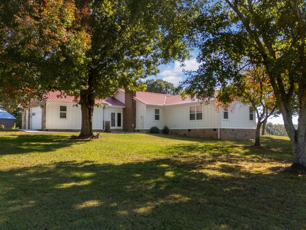 2111 Highway 323, Gillsville, GA 30543
