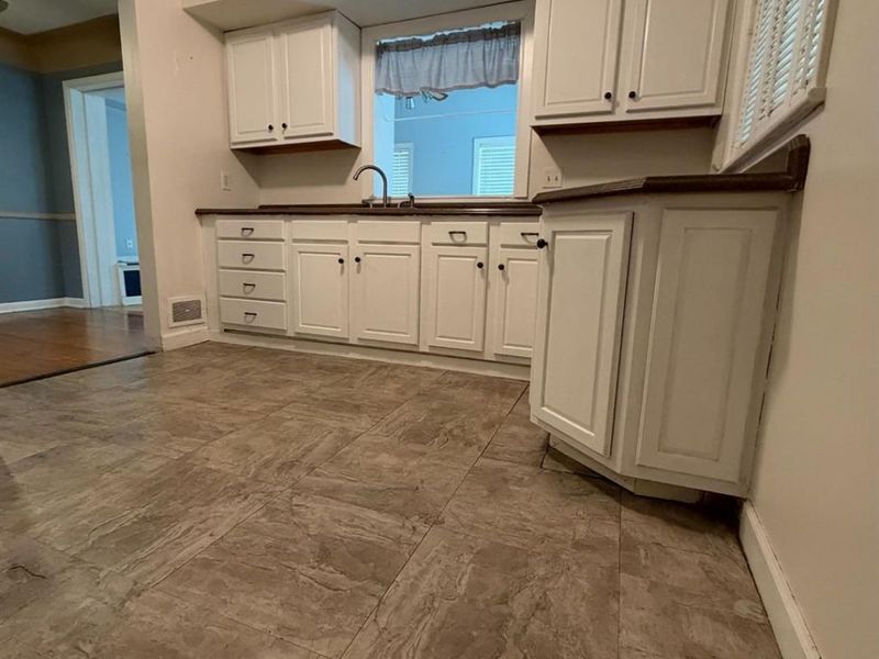813 Sanders Drive, Hamilton, OH 45013 Photo 7