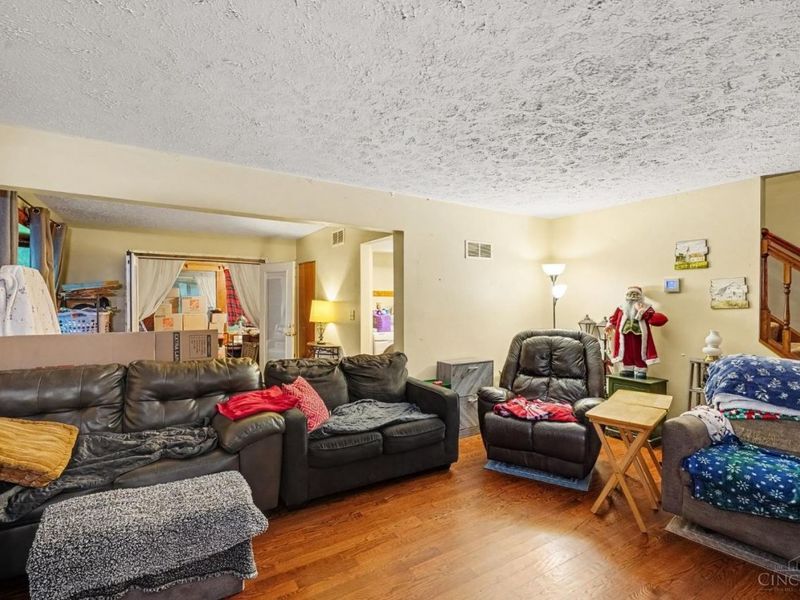 6833 Shiloh Road, Goshen Township, OH 45122 Photo 6
