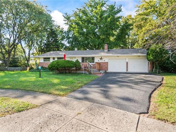 2000 Foxhall Court, Kettering, OH 45440