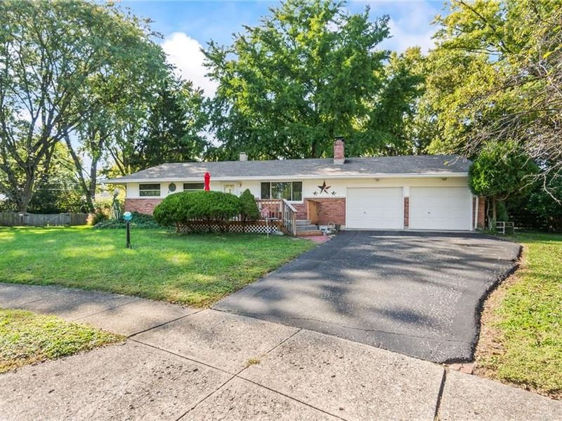 2000 Foxhall Court, Kettering, OH 45440 Photo 1