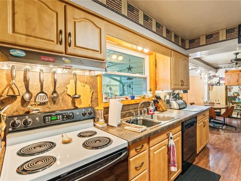 2000 Foxhall Court, Kettering, OH 45440 Photo 14