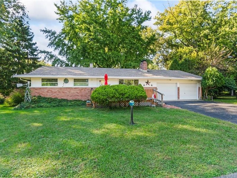 2000 Foxhall Court, Kettering, OH 45440 Photo 2