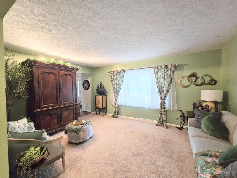 706 Yorkhaven Road, Springdale, OH 45246 Photo 7