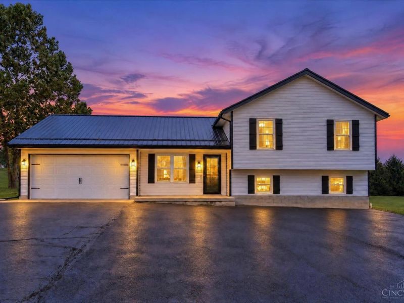 8025 Wright Road, Penn Township, OH 45133 Photo 1
