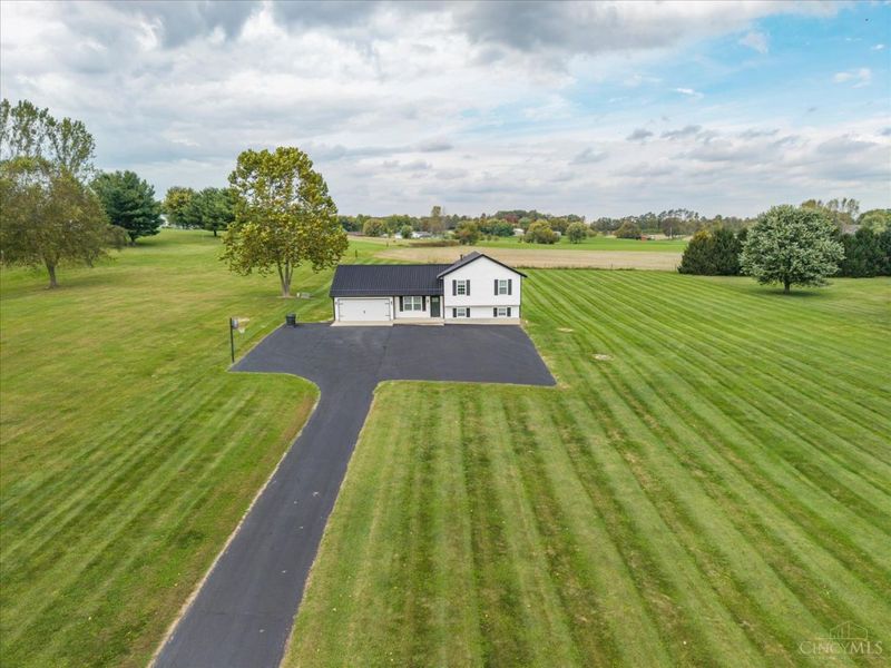 8025 Wright Road, Penn Township, OH 45133 Photo 3