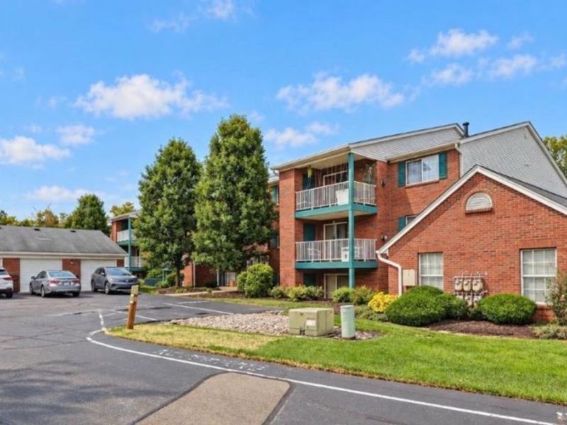 9610 Crosley Farm Drive, Unit 10, Colerain Township, OH 45251 Photo 26