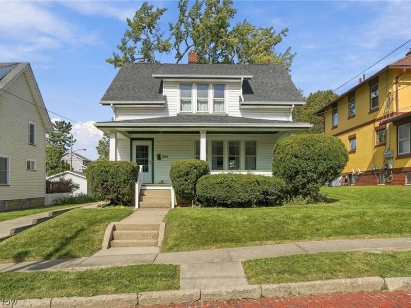 304 Commonwealth Avenue NE, Massillon, OH 44646 Photo 4