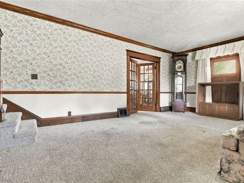 304 Commonwealth Avenue NE, Massillon, OH 44646 Photo 9