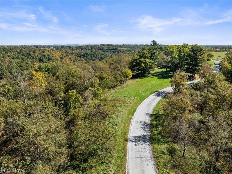 62012 Hawthorne Hill Road, Jacobsburg, OH 43933 Photo 2
