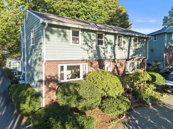 40 Buckman St, Unit 40, Woburn, MA 01801