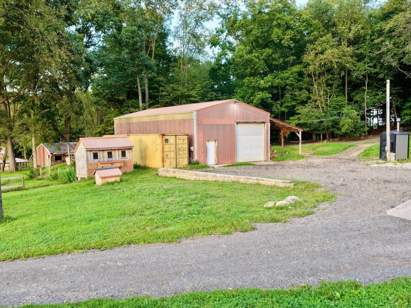 1680 Millersburg Road , Utica, OH 43080 Photo 13